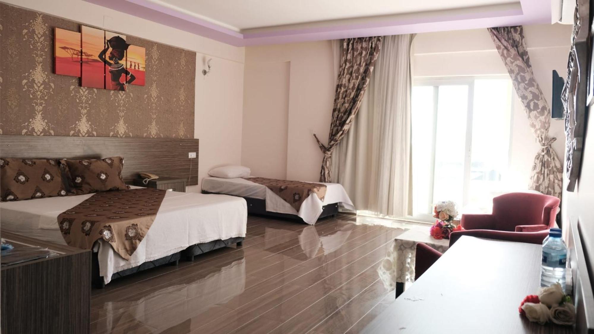 Samandag Truva Life Hotel מראה חיצוני תמונה